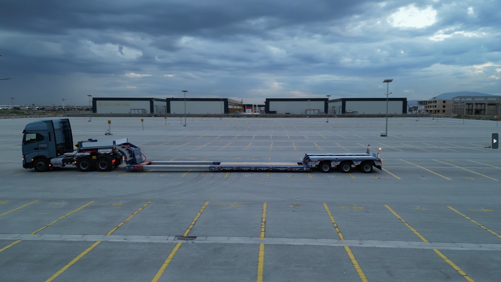 Worldwide freight services